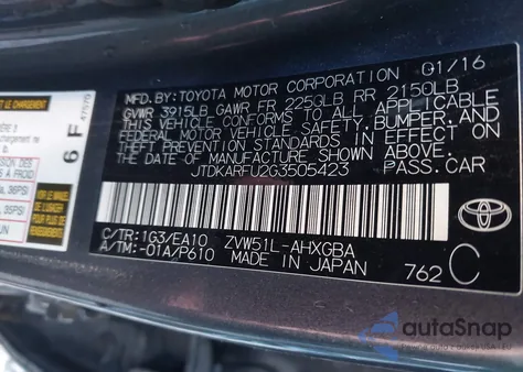 2016 Toyota Prius Four z USA, uszkodzony, nr VIN JTDKARFU2G3505423